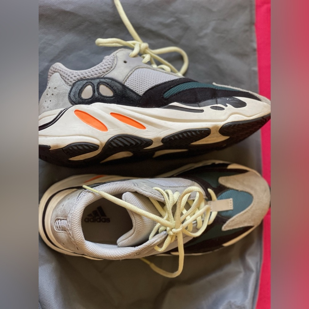 adidas Yeezy Boost 700 'Wave Runner'